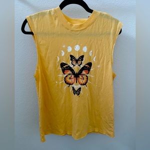 NWT Zoe + Liv Graphic Muscle Tank